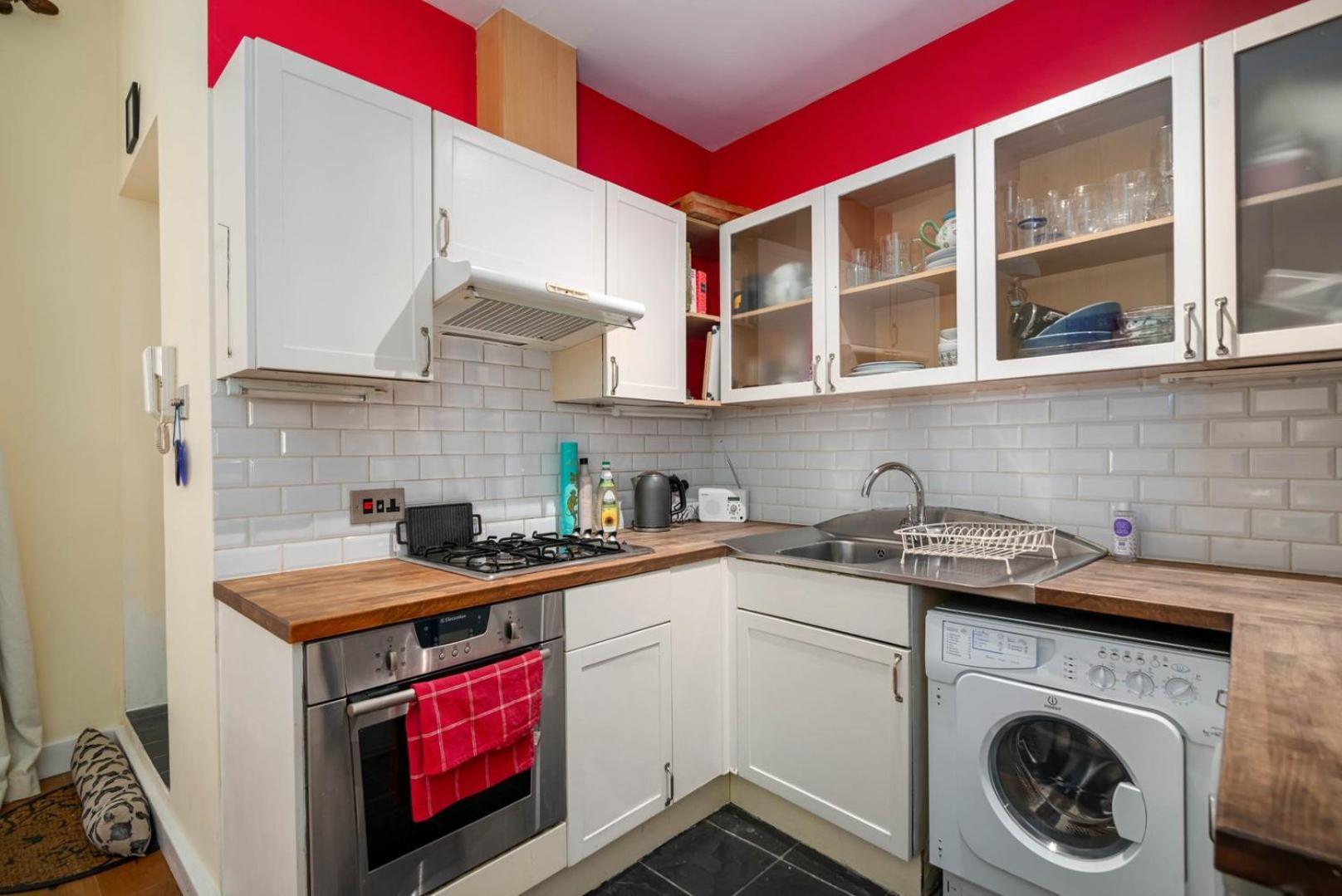 Guestready - Former Pub-Turned-One Bedroom Flat London Kültér fotó